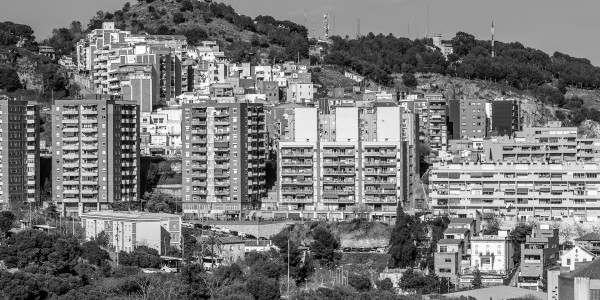 Delitos Contra la Propiedad / Urbanísticos Ballesteros de Calatrava · Construcción de Edificios en Zonas Prohibidas